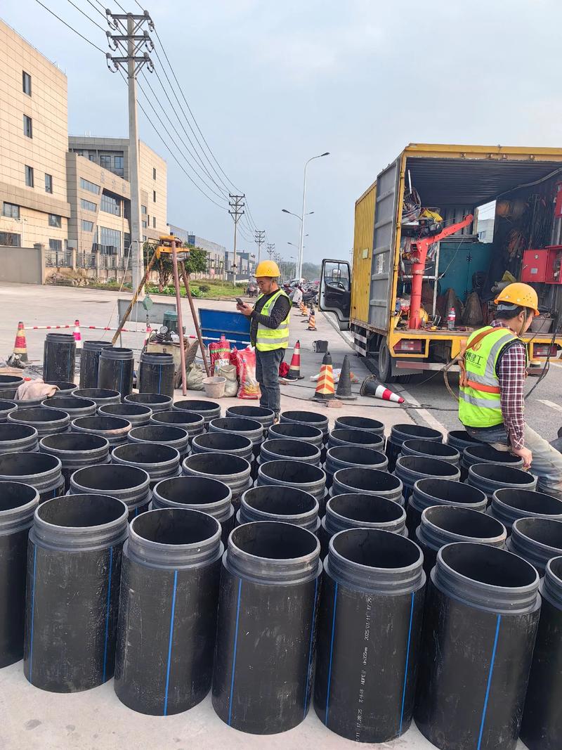 乌伊岭管道短管置换